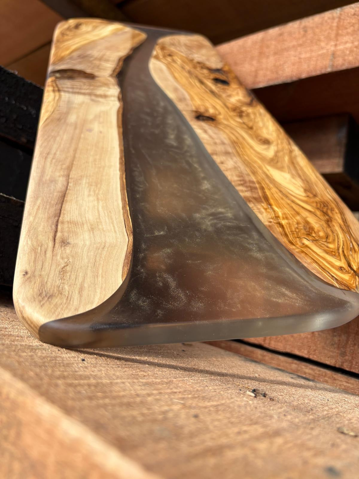 Smoky Gold Olive Resin Board