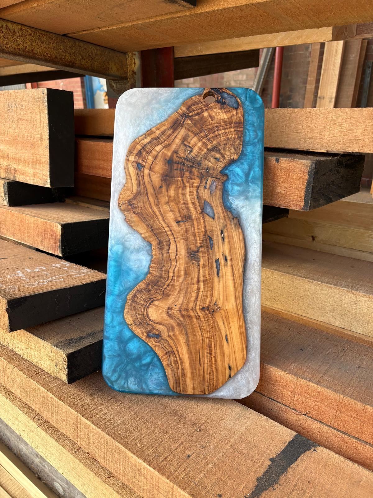 Ocean Tide Live-Edge Olive Wood & Resin Board — 50x25cm
