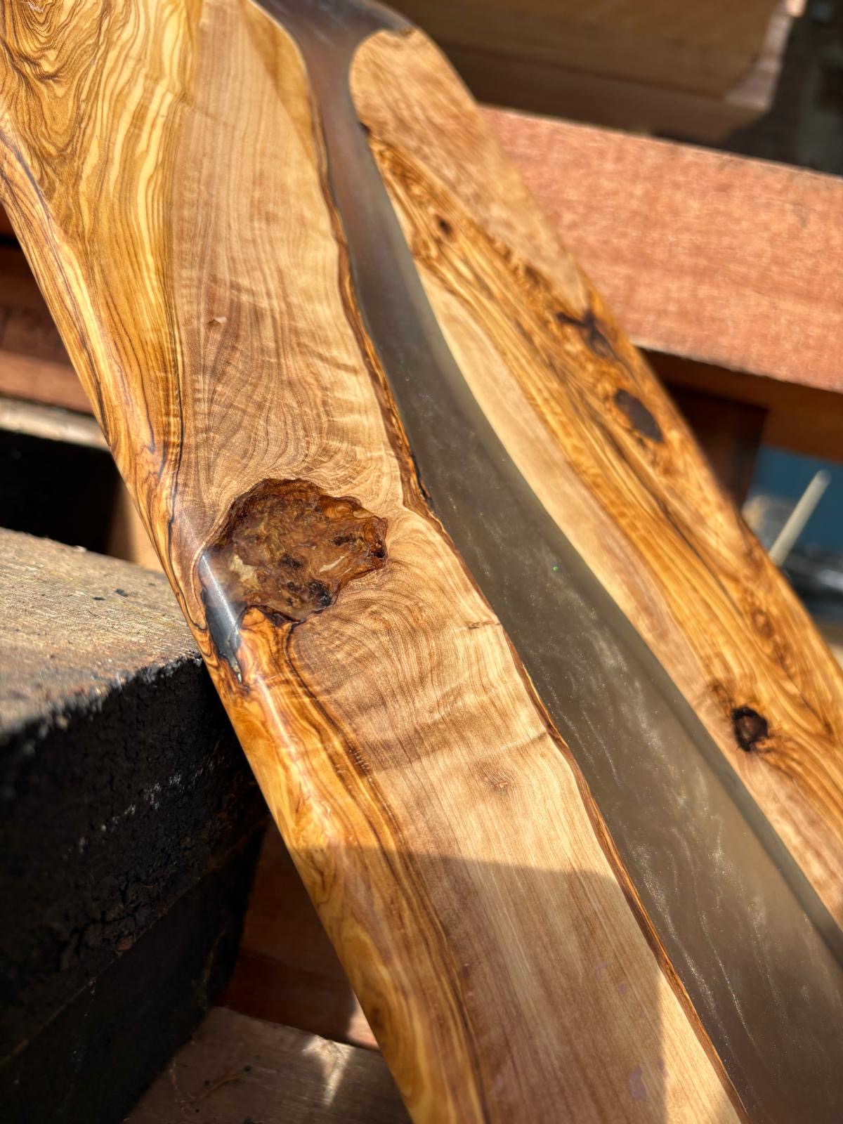 Smoky Gold Olive Resin Board